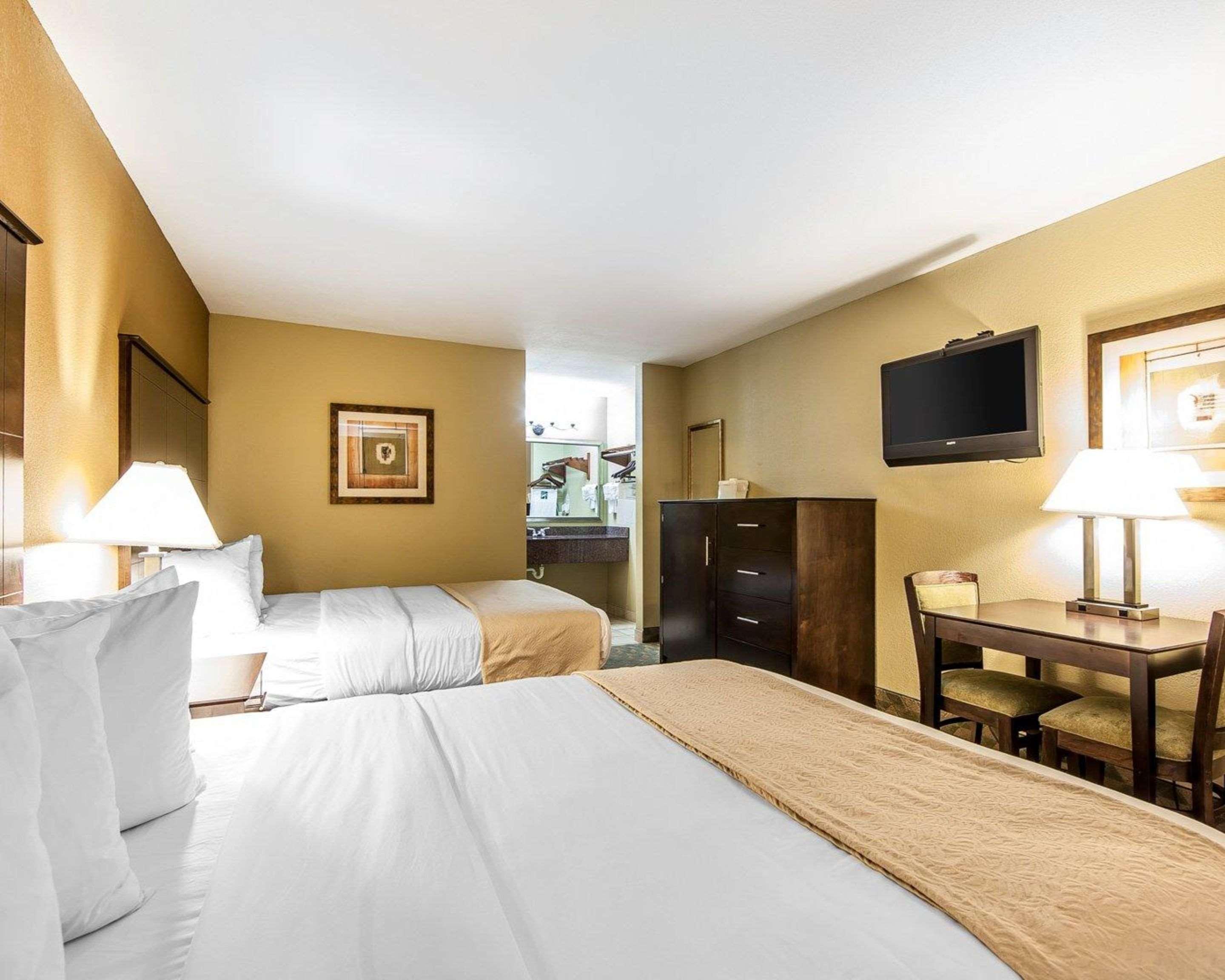 Quality Inn & Suites Bremen Екстер'єр фото