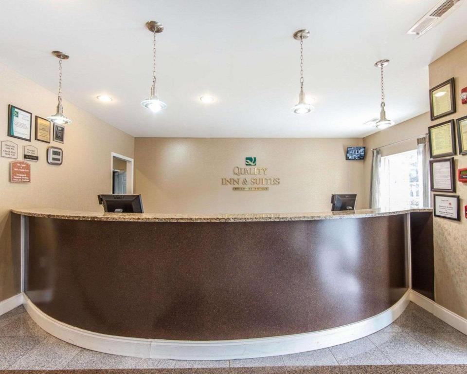 Quality Inn & Suites Bremen Екстер'єр фото