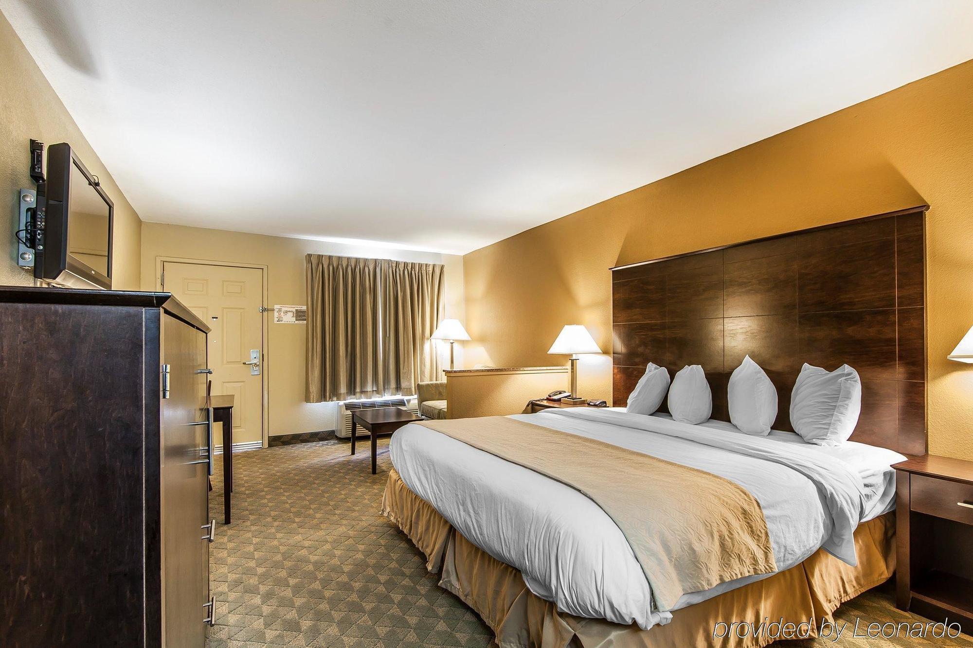 Quality Inn & Suites Bremen Екстер'єр фото